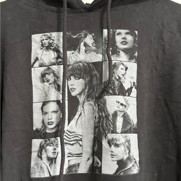 Taylor Swift Eras Tour Hoodie SZ Medium - Picture 2 of 7
